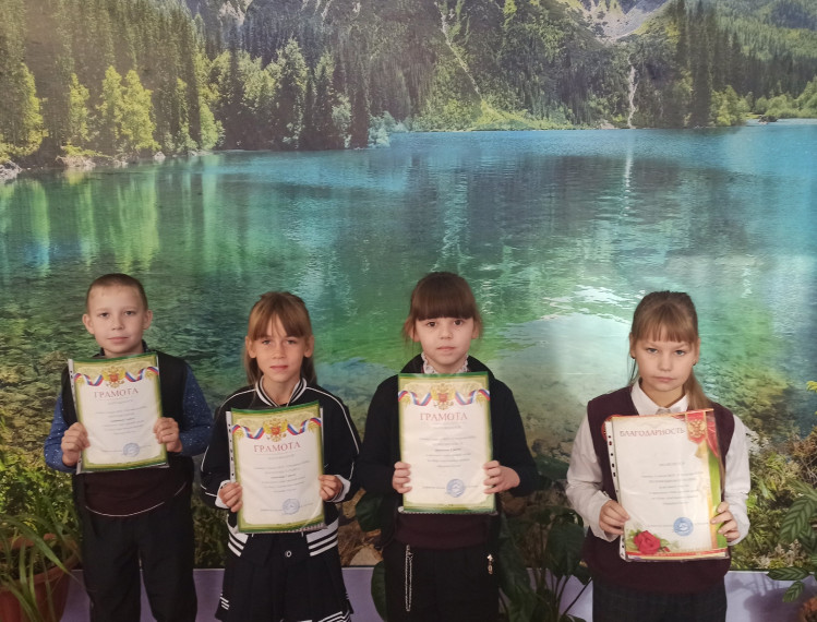 Подведение итогов экологической акции по сбору пластиковых крышек.